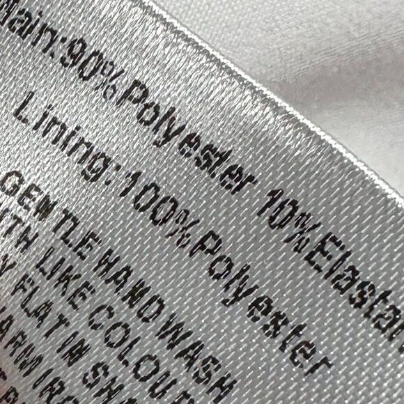 White Fox Yellow Pink Floral High Waist Pleated Shorts XS NWOT - Picture 8 of 9